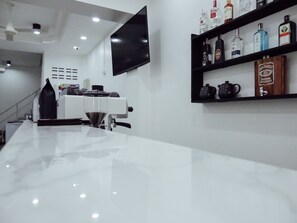 Reception - Stanley's Guesthouse (Patong)