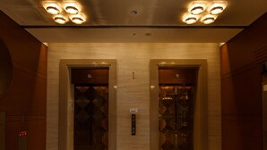 Lobby - Hotel Brighton City Kyoto Yamashina (Kyoto)