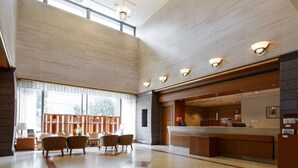 Lobby - Hotel Brighton City Kyoto Yamashina (Kyoto)