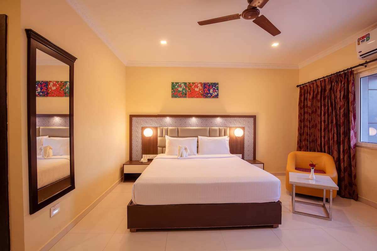 Vinayaga Superior | Bed sheets, wheelchair access