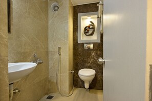 Deluxe-Doppelzimmer | Badezimmer