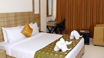 In-room safe, desk, soundproofing, bed sheets