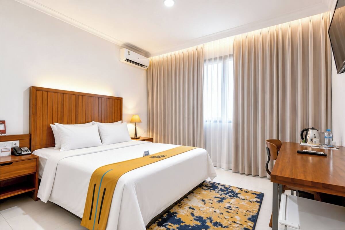 Deluxe Double Room | Premium bedding, in-room safe, desk, free WiFi