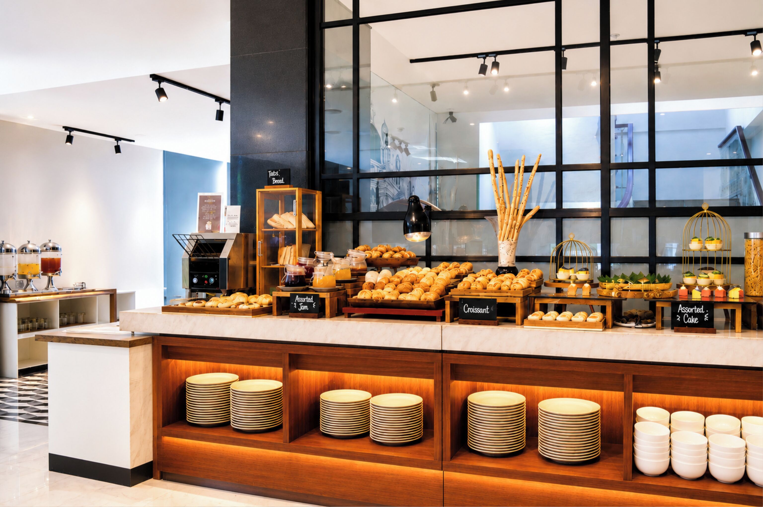 Breakfast area