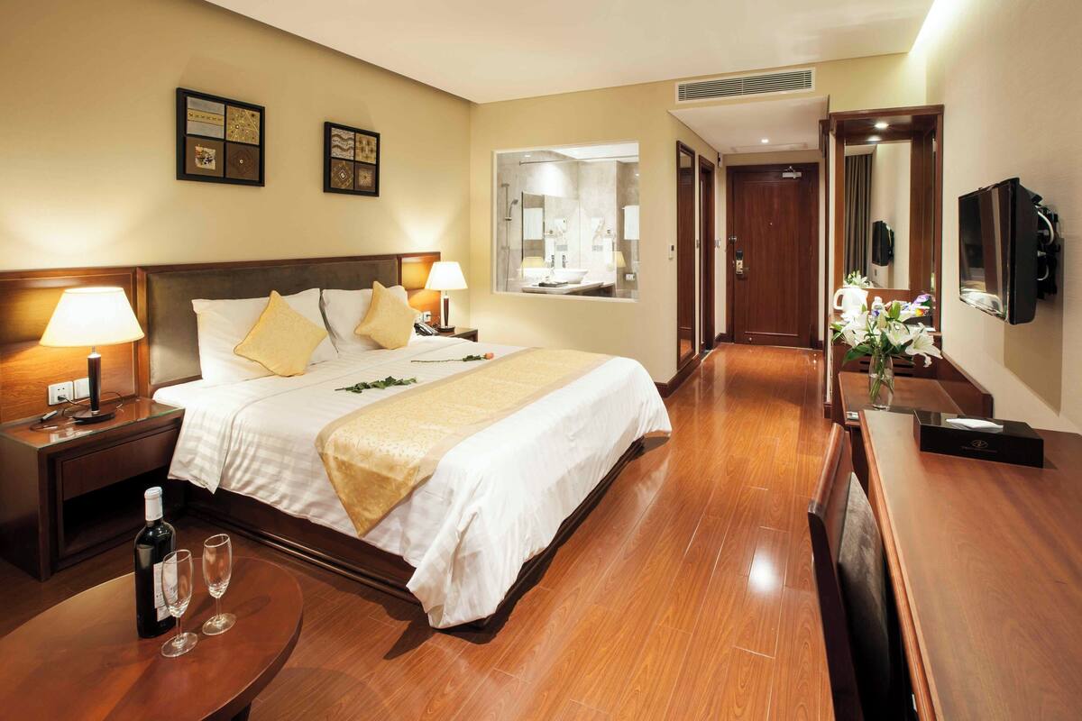 Deluxe Room, Bay View | Lobby