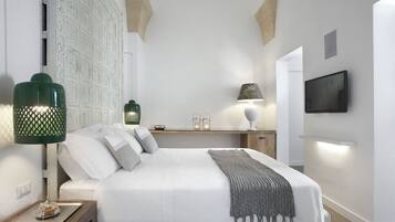 Suite | 1 bedroom, premium bedding, memory foam beds, minibar