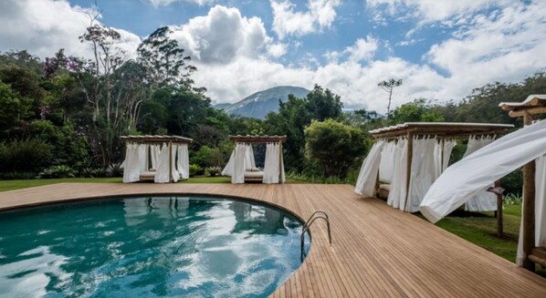 2 outdoor pools, pool umbrellas, sun loungers