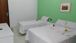 Family Triple Room, Multiple Beds | Minibar, in-room safe, free WiFi, bed sheets - Pousada Porto de Galinhas (Ipojuca)