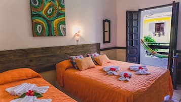 Standard Triplo Casal | Vue sur le jardin