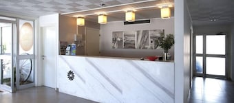 Costantiana Beach Hotel Apts