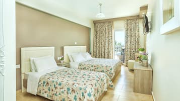 Junior Suite, 1 Bedroom, Pool View | View from room