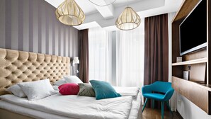 Rom – standard, 1 queensize-seng, ikke-røyk | Sengetøy av topp kvalitet, blendingsgardiner og barnesenger (inkludert)