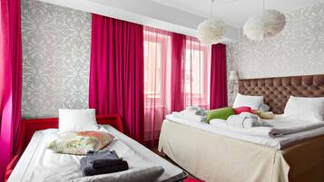 Superior-Suite, 1 King-Bett, Nichtraucher | Hochwertige Bettwaren, VerdunkelungsvorhÀnge, kostenlose Babybetten