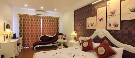 Honeymoon Double or Twin Room, City View | Minibar, in-room safe, desk, soundproofing