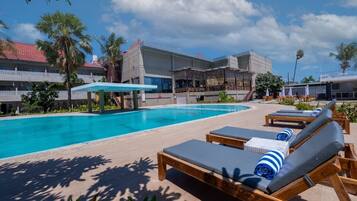 ์ผ์ธ ์์์ฅ, ์ผ๊ด์ ์์