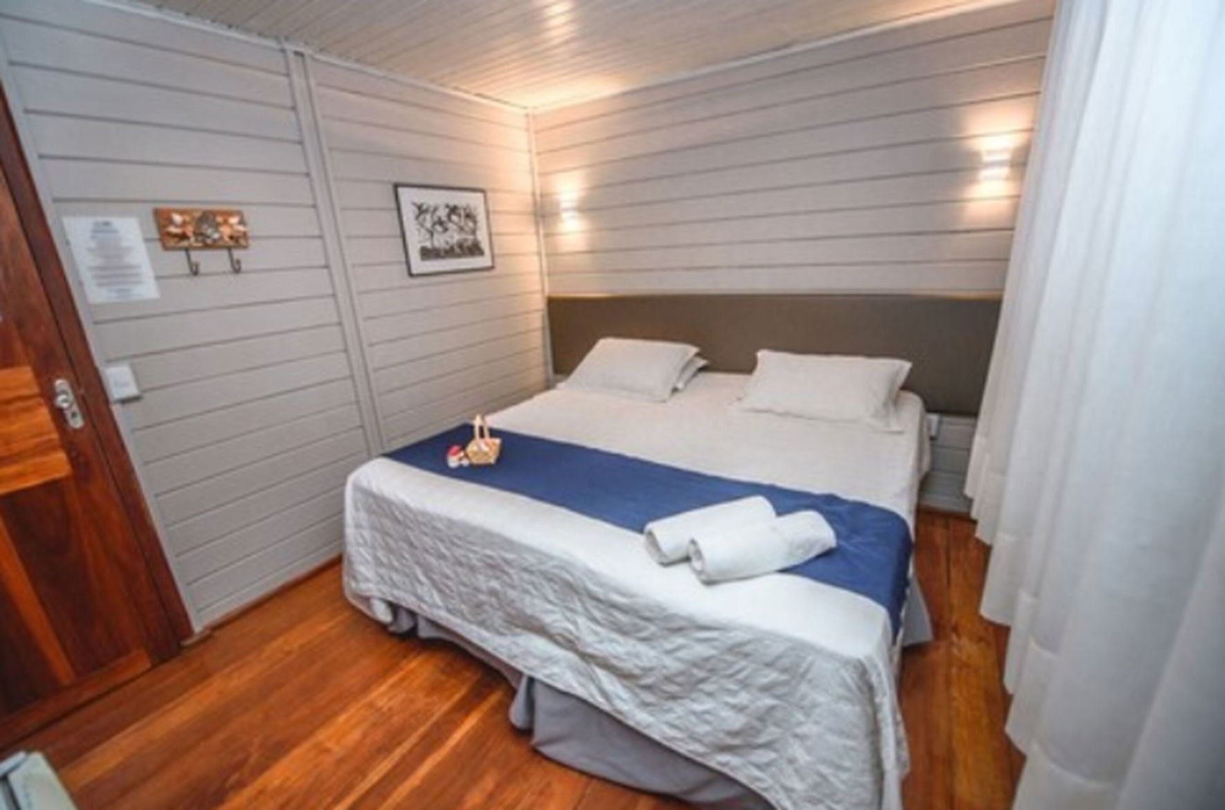 Minibar y wifi gratis
