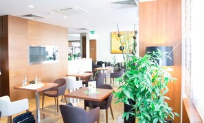 Bar (in der Unterkunft)