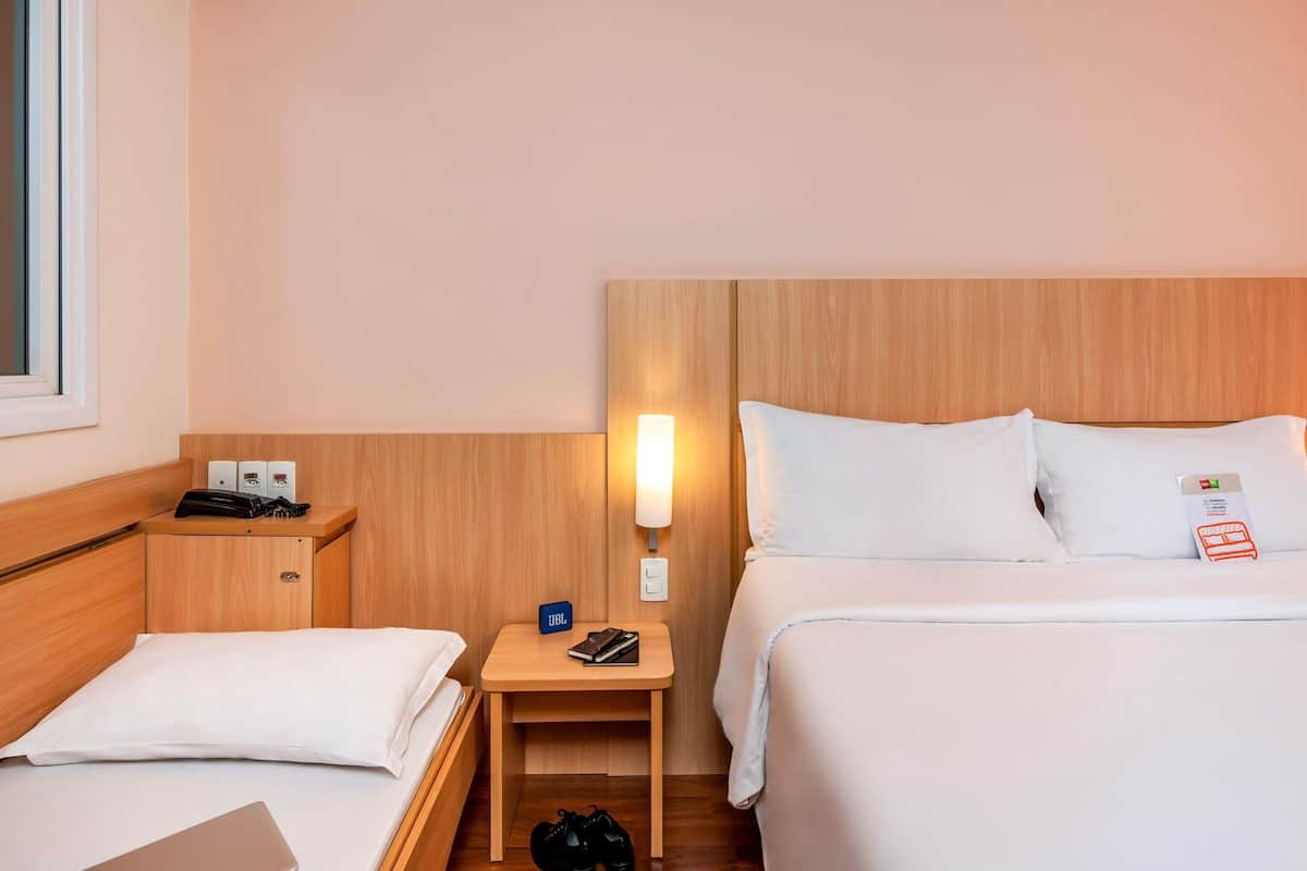 Standard Room, Multiple Beds | Minibar, desk, soundproofing, iron/ironing board