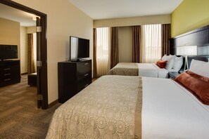 Desk, laptop workspace, blackout drapes, iron/ironing board - Staybridge Suites Atlanta Airport by IHG (Atlanta)
