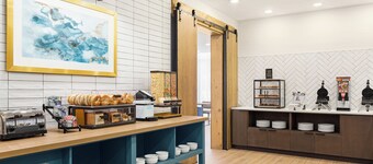 Staybridge Suites Atlanta Airport by IHG