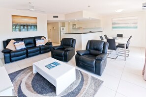 50-吋平面電視、有線頻道、電視