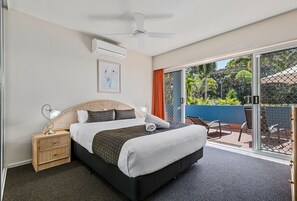 Standard Apartment, 3 Bedrooms, Pool View | Individually decorated, individually furnished, soundproofing