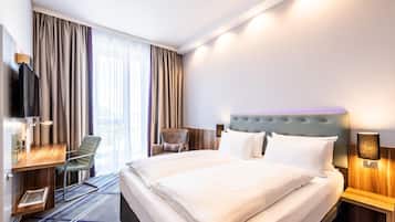 1 bedroom, in-room safe, iron/ironing board, free WiFi