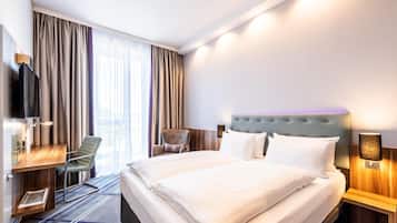 In-room safe, soundproofing, iron/ironing board, free WiFi