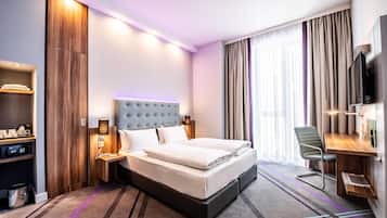 Doppelzimmer, rollstuhlgeeignete Dusche | Schallisolierte Zimmer, Bügeleisen/Bügelbrett, kostenloses WLAN