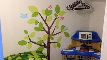 Apartment | Children’s theme room