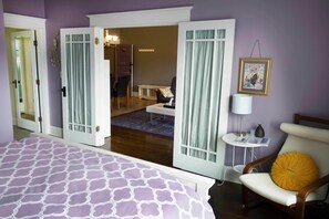 Apartment | Egyptian cotton sheets, down duvets, individually decorated