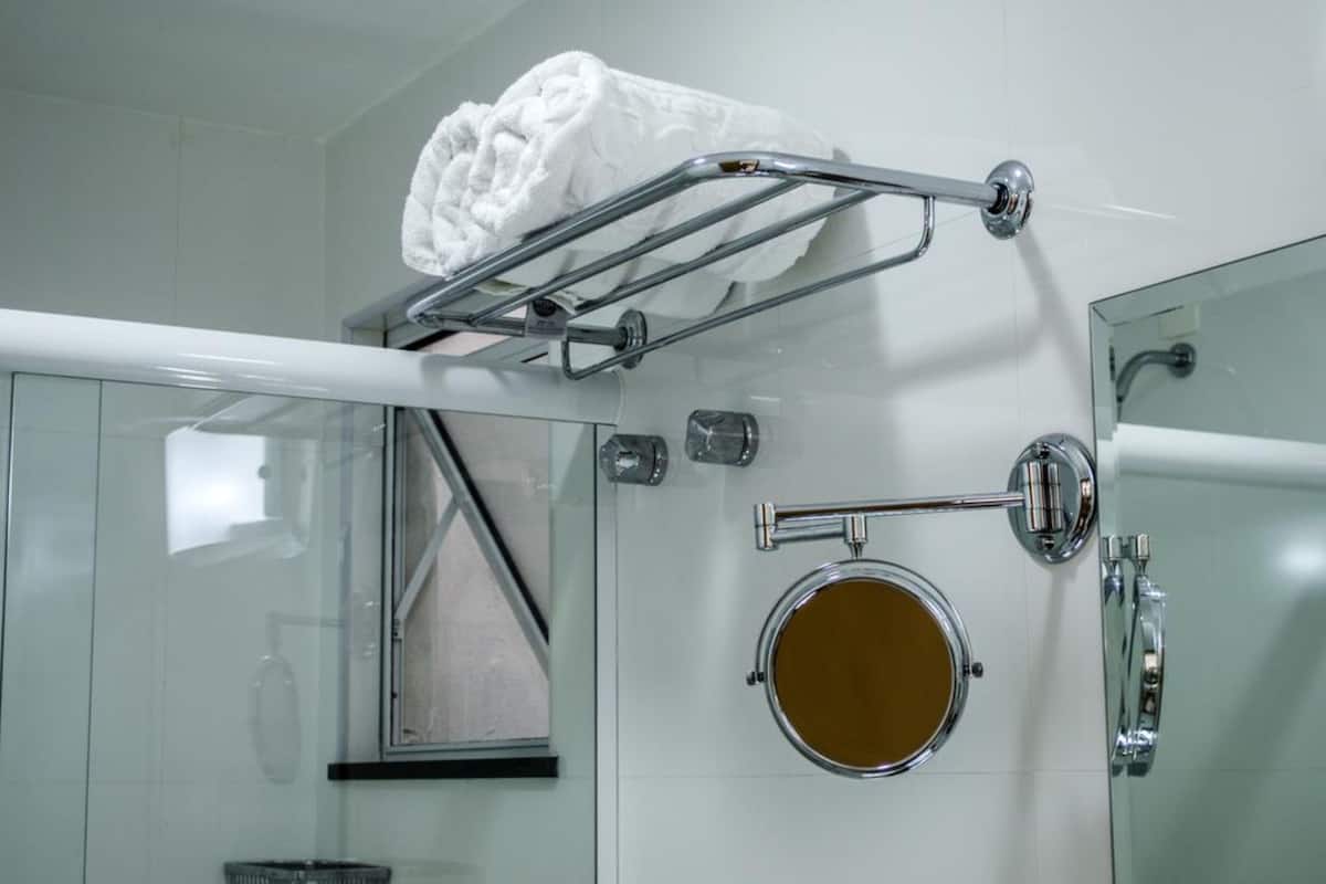 Shower, hair dryer
