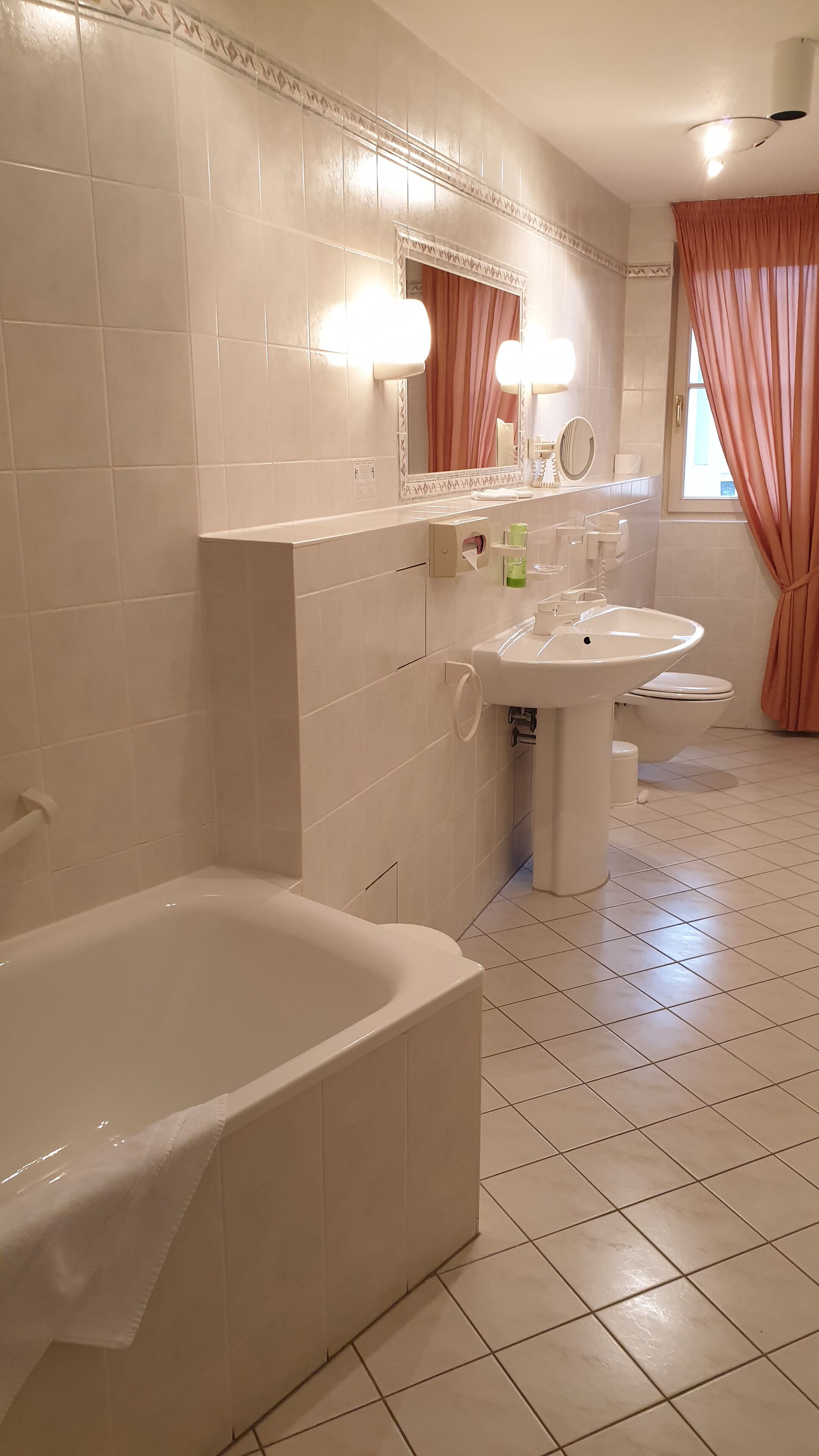 standard double room | minibar, in-room safe, desk, blackout curtains