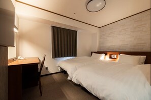 Down duvets, desk, blackout curtains, iron/ironing board - Hotel Prime inn Toyama (Toyama)