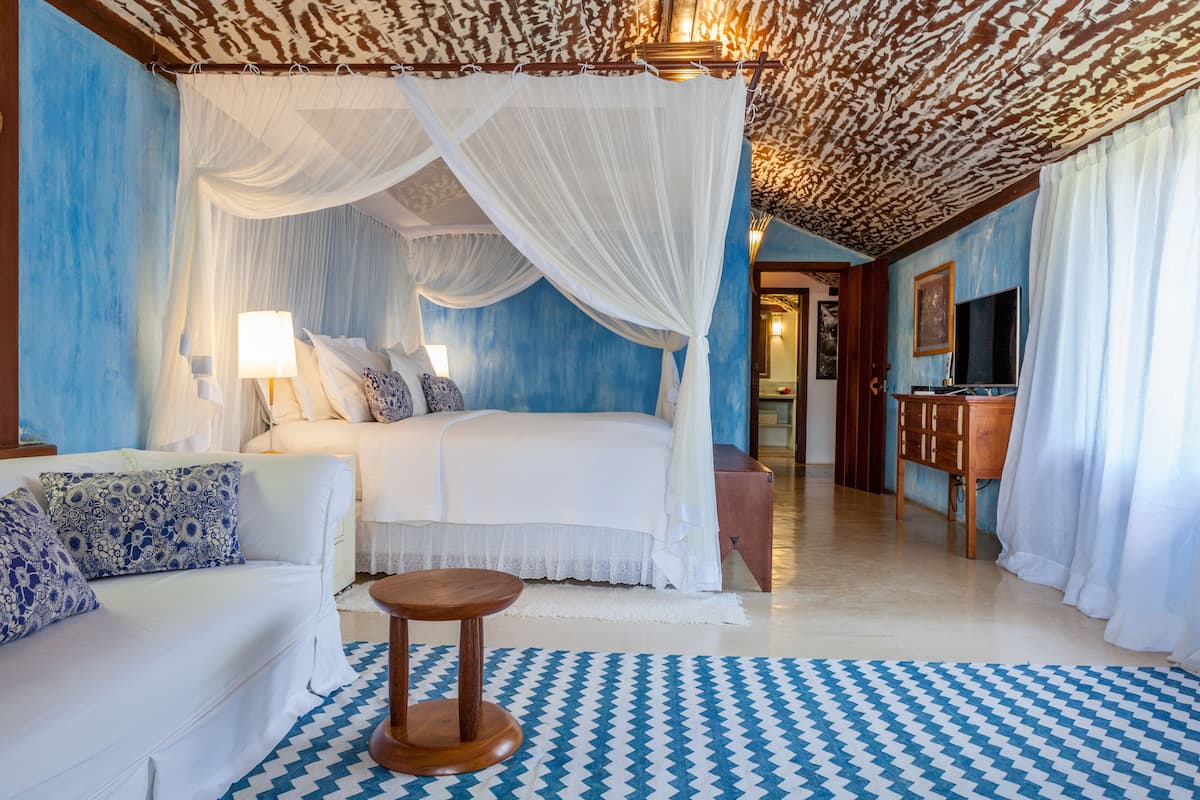 Bungalow Trancoso | Hochwertige Bettwaren, Daunenbettdecken, Pillowtop-Betten, Minibar