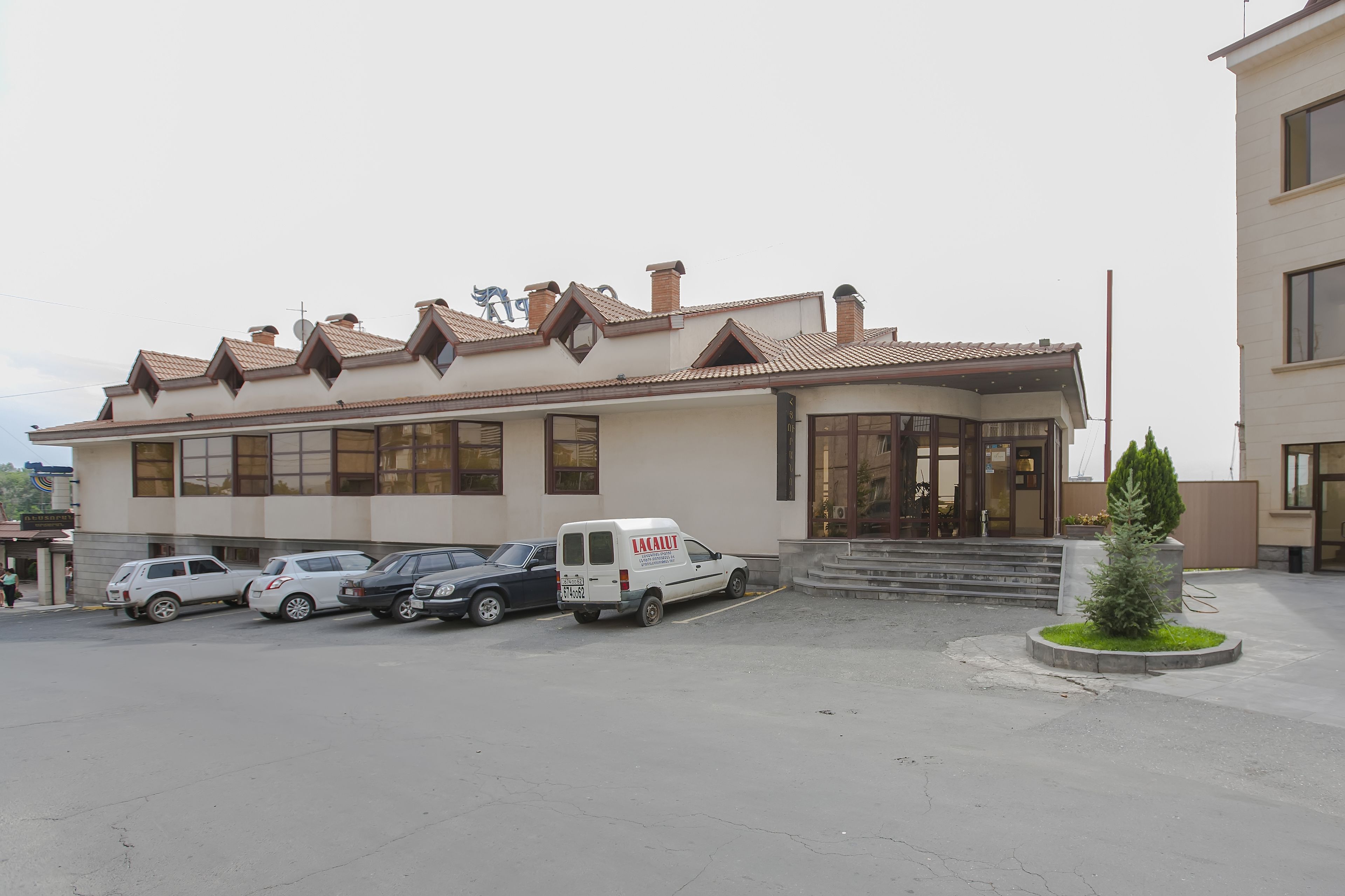 Photo - Olympia Garden Hotel