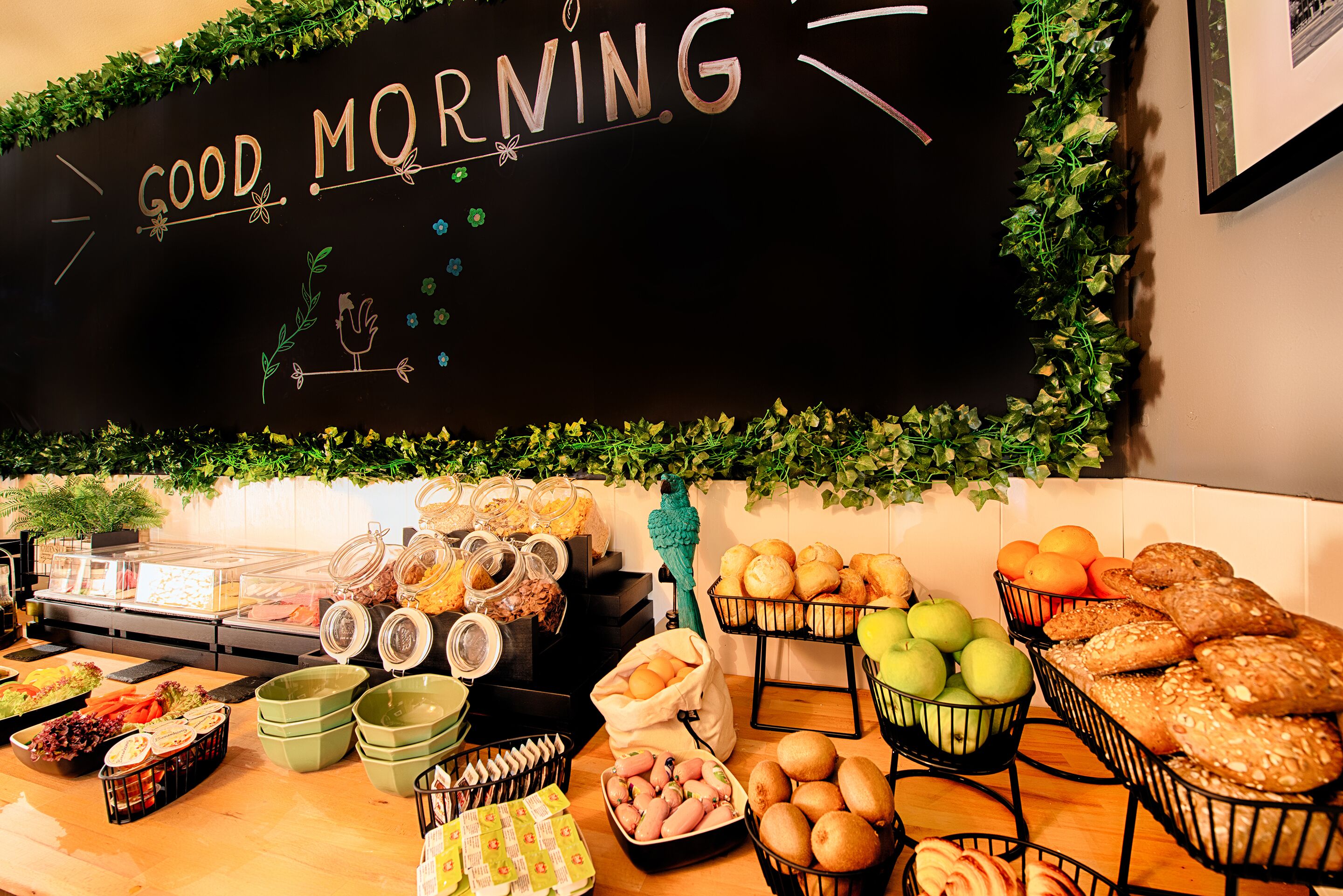 daily full breakfast (eur 14.90 per person)