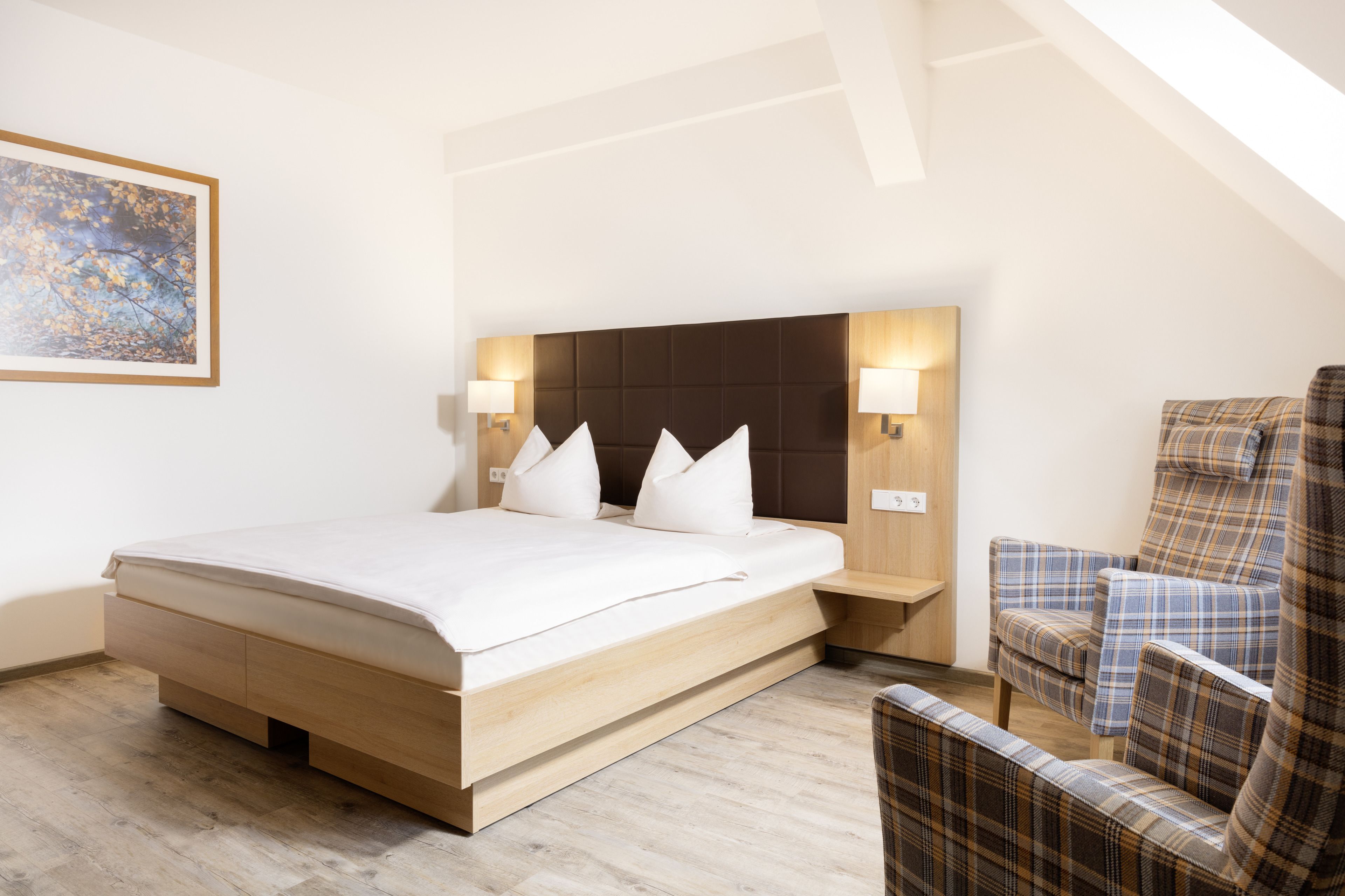 โต๊ะทำงาน, ผ้าม่านกันแสง, ห้องเก็บเสียง, Wi-Fi ฟรี