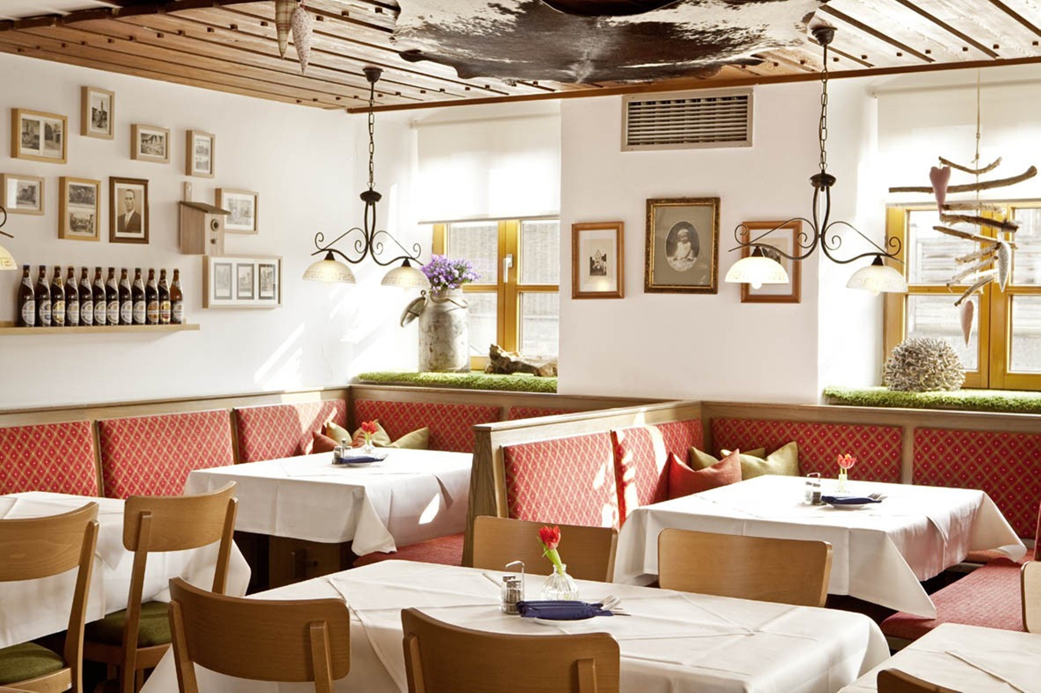 lunch and dinner served, regional cuisine