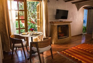 Deluxe Suite, 2 Double Beds | Premium bedding, down comforters, pillowtop beds, minibar