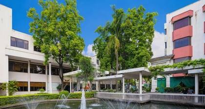 Dongguan Hotel