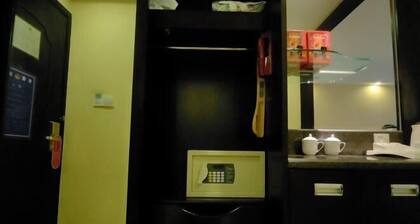 Dongguan Hotel