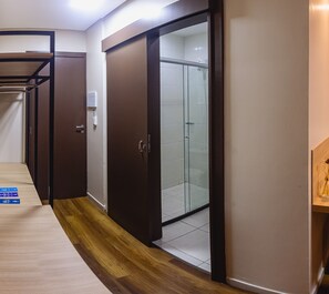 Superior Suite, 1 Queen Bed with Sofa bed | Minibar, desk, laptop workspace, blackout drapes - Arrey Gran Hotel (Teresina)