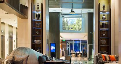 Renaissance Santiago Hotel by Marriott