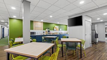 Petit déjeuner continental compris tous les jours