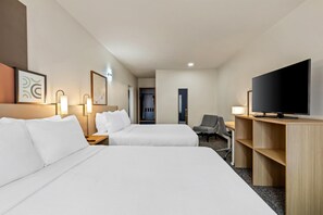 Desk, laptop workspace, blackout curtains, iron/ironing board - Spark by Hilton Wilkes Barre (Wilkes-Barre)
