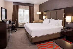 Desk, laptop workspace, iron/ironing board, WiFi - Holiday Inn Express & Suites Monroe by IHG (Monroe)