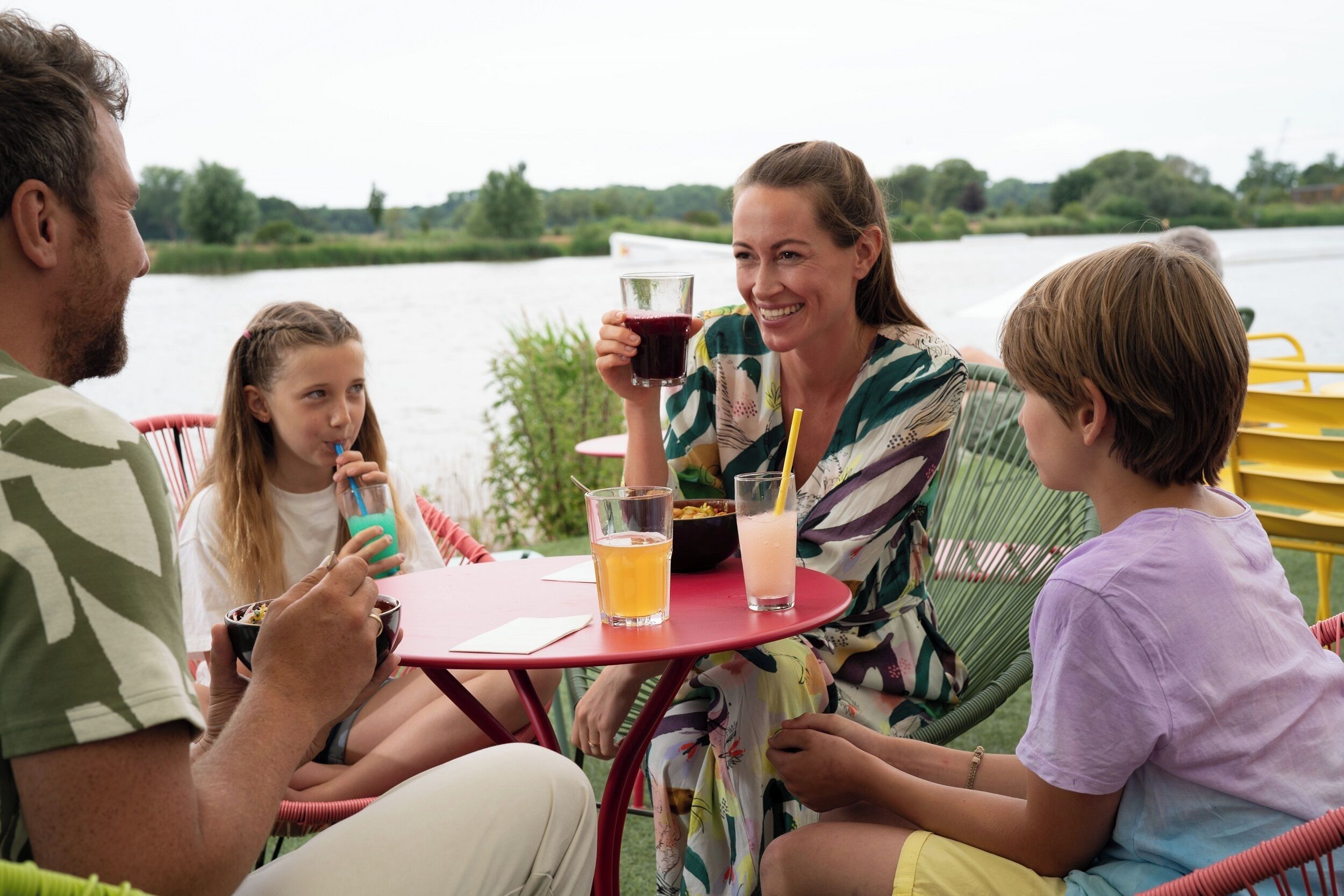 6 nhà hàng, phục vụ bữa sáng, bữa trưa, bữa tối, món Ý 