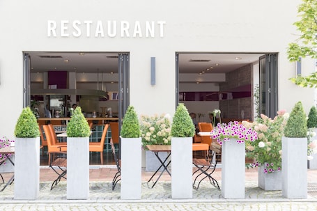 Terrace/patio. Hotel Arooma