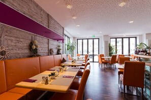 Daily buffet breakfast (EUR 7.50 per person)